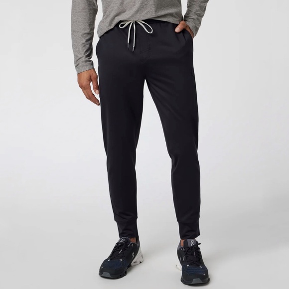 Vuori Sunday Performance Jogger - Picture 1 of 10